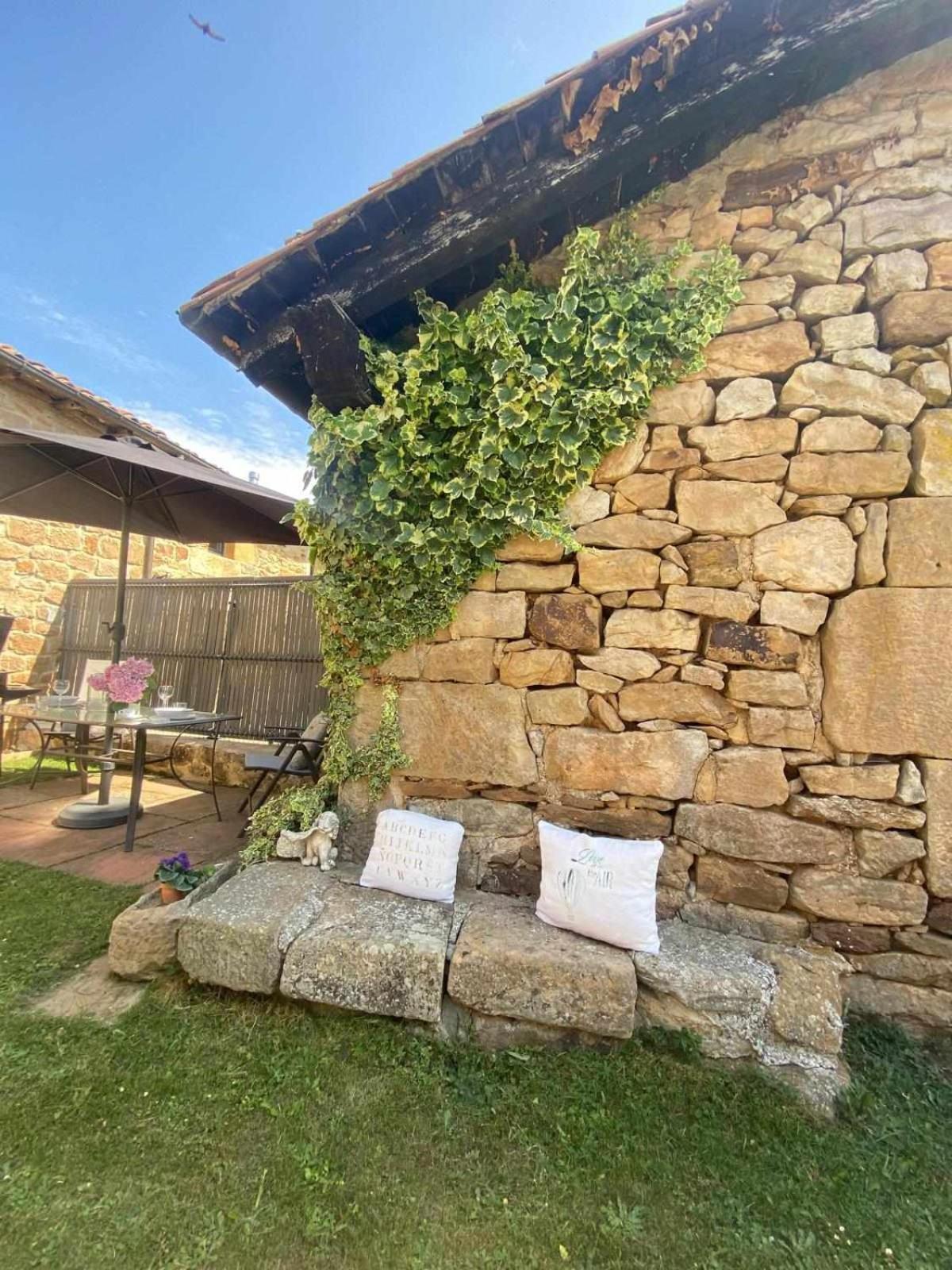 Casa Parejas La Casa De Quintanilla 1 Pension Quintanilla las Torres Buitenkant foto